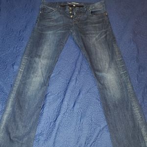 Quiksilver Size 34 slim straight jeans